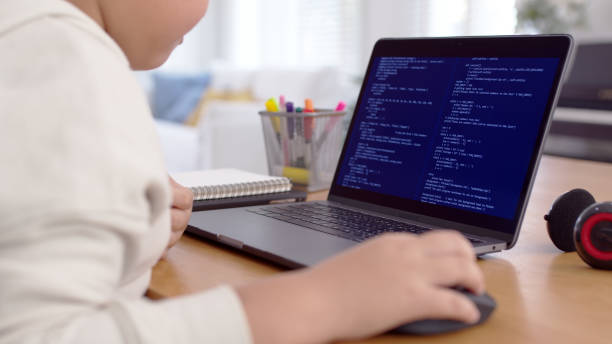 Read more about the article Coding Courses for Kids: How to Pick One for Your Child